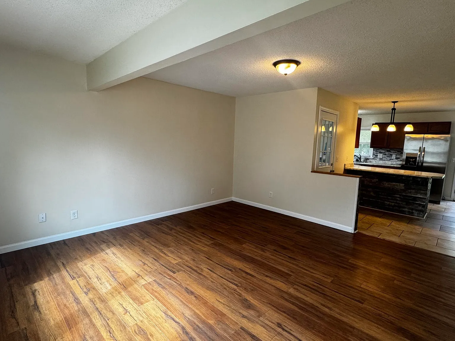 3 bed, 2.0 bath, $1,450 — Photo 3