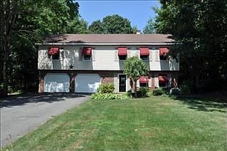 1st image of 12 Oxford Cir