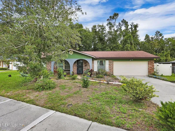 1525 REBECCA Drive, Jacksonville, FL 32221