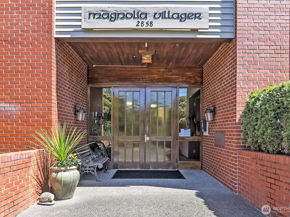 2858 32nd Avenue W #302, Seattle, WA 98199