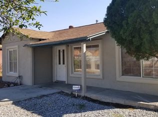 9055 Live Oak Ave, Fontana, CA 92335