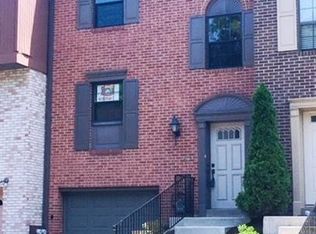 739 Windvue Dr, Pittsburgh, PA 15205