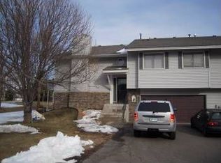1023 Aston Cir, Burnsville, MN 55337