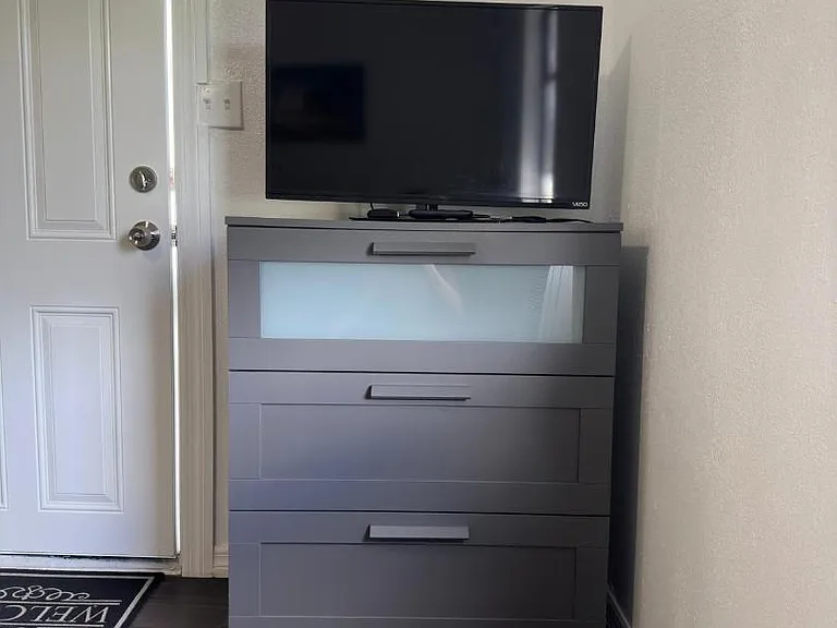 Unit Photo