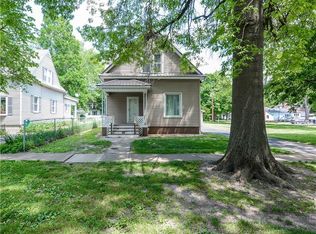 218 S College St, Blue Mound, IL
