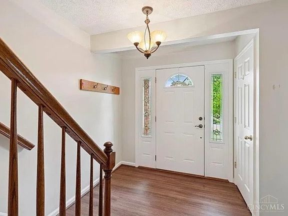 3rd image of 706 Yorkhaven Rd