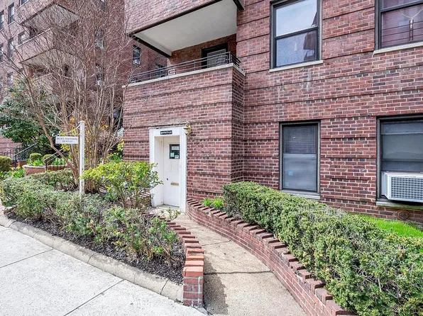 6940 Yellowstone Blvd Suite 9, Forest Hills, NY 11375