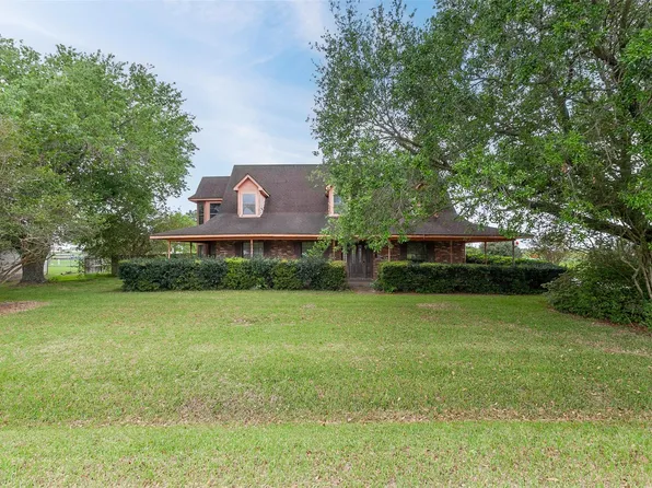 2330 Lavender St, Port Arthur, TX 77640