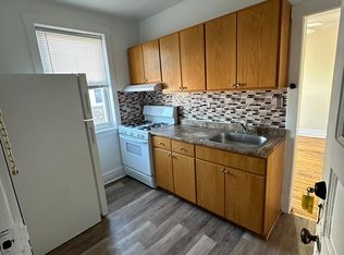 2215 S 58th Ave, Cicero, IL 60804