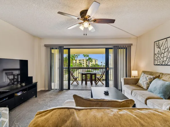 401 150th Ave APT 223, Madeira Beach, FL 33708