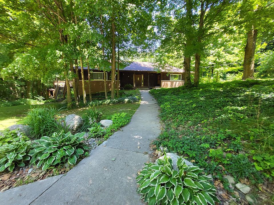 1st image of 6211 Pokagon Rd #2