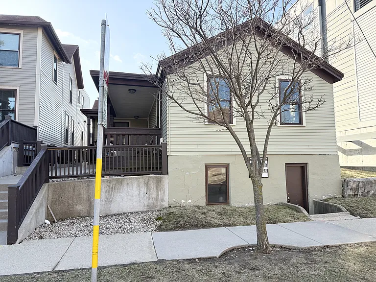 747 Williamson St — Photo 9
