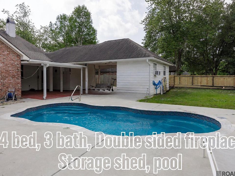 1st image of 16497 Jefferson Oaks Dr