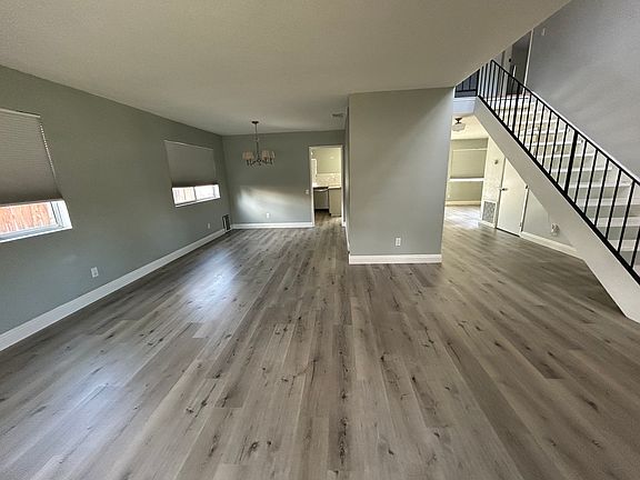 2nd image of 1248 Country Pl