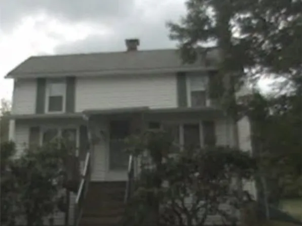 842 Kaylor Petrolia Rd, Karns City, PA 16041
