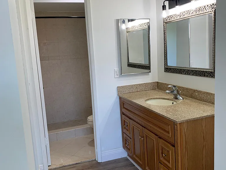 281 W Park Dr #2 — Photo 26
