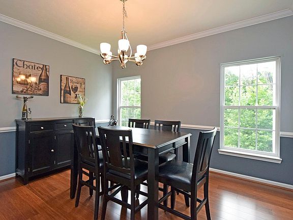 4th image of 5498 Megans Oak Ct