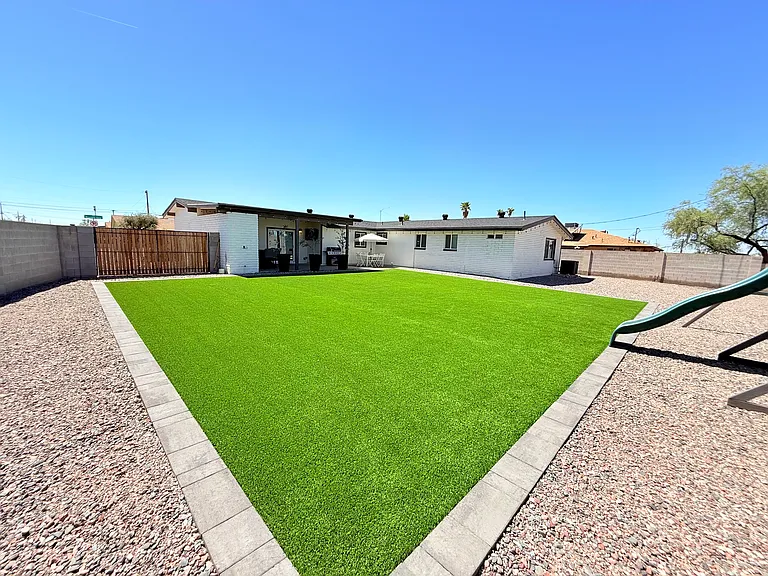 W Mountain View Dr — Photo 10