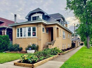 2402 Clinton Ave, Berwyn, IL 60402