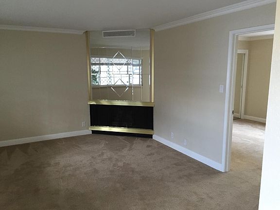 Family room with Fireplace