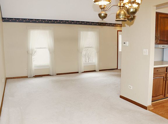 5th image of 532 Cherrywood Dr