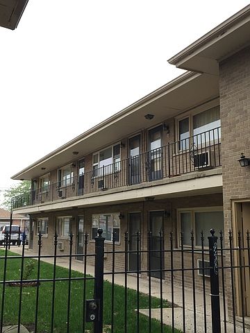 1st image of 5636 S Kedzie Ave APT 6