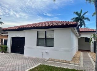 6983 SW 161st Pl #0, Miami, FL 33193