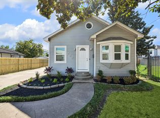 202 E 34th St, Houston, TX 77018