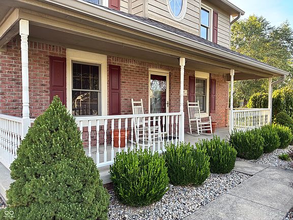 2nd image of 65 Adams Ct