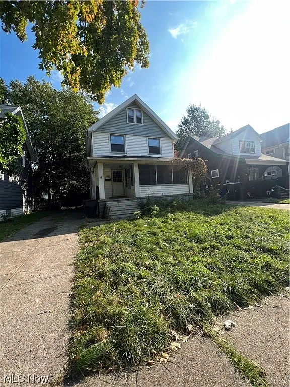 1457 E 174th St photo 1