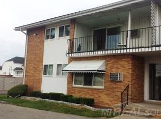 29279 Longview Ave E UNIT 40, Warren, MI 48093