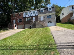 221 Stanford Ave #3, Pittsburgh, PA 15229