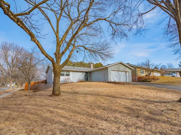 2 Jason Circle, Madison, WI 53719