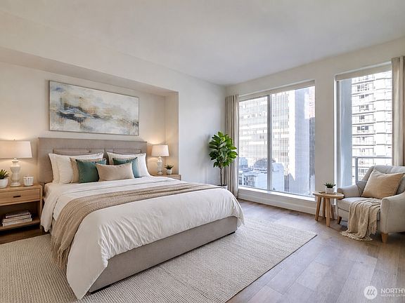 5th image of 1920 4th Avenue #810