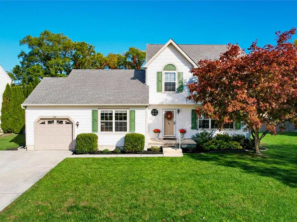 110 Grange Cross Ln, Egg Harbor Township, NJ 08234