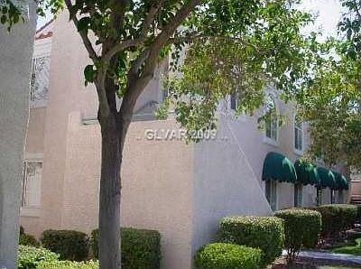 2nd image of 7950 W Flamingo Rd Unit 2075