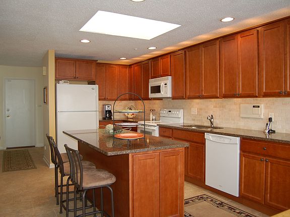 New center island Kitchen