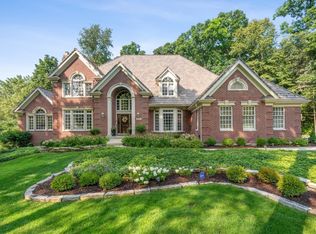 3017 Glen Eagles Ct, Saint Charles, IL 60174