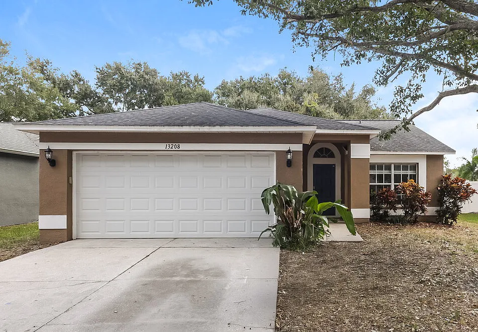 13208 Sharondale Ct