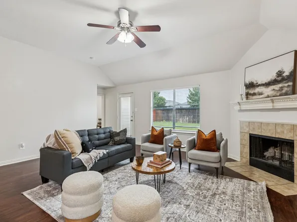 3213 Chesington Dr, Fort Worth, TX 76137