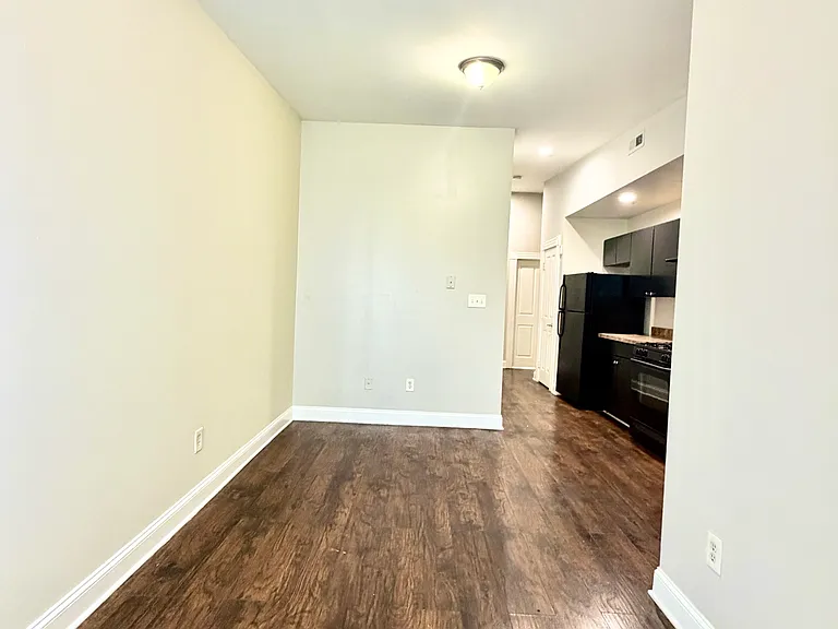 2125 1/2 McCulloh St #3 — Photo 2