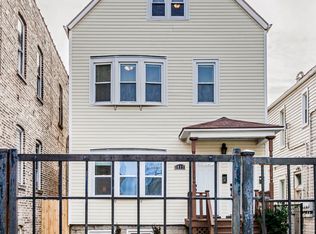 3817 W Diversey Ave, Chicago, IL 60647