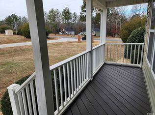 21 Hunters Point Ct, Angier, NC 27501