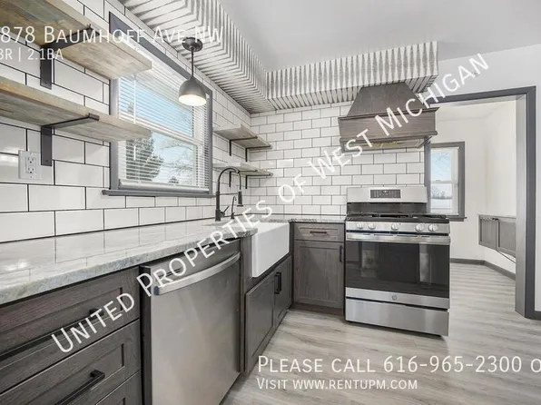 6878 Baumhoff Ave NW, Grand Rapids, MI 49544