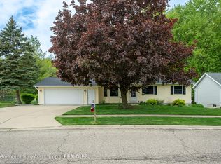 1809 Hamilton St, Holt, MI 48842
