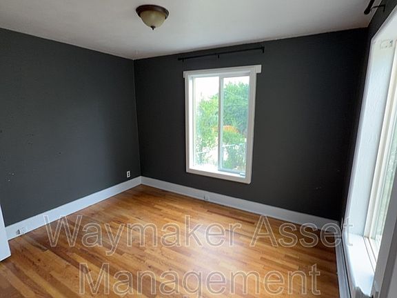 5th image of 1230 N Chestnut St