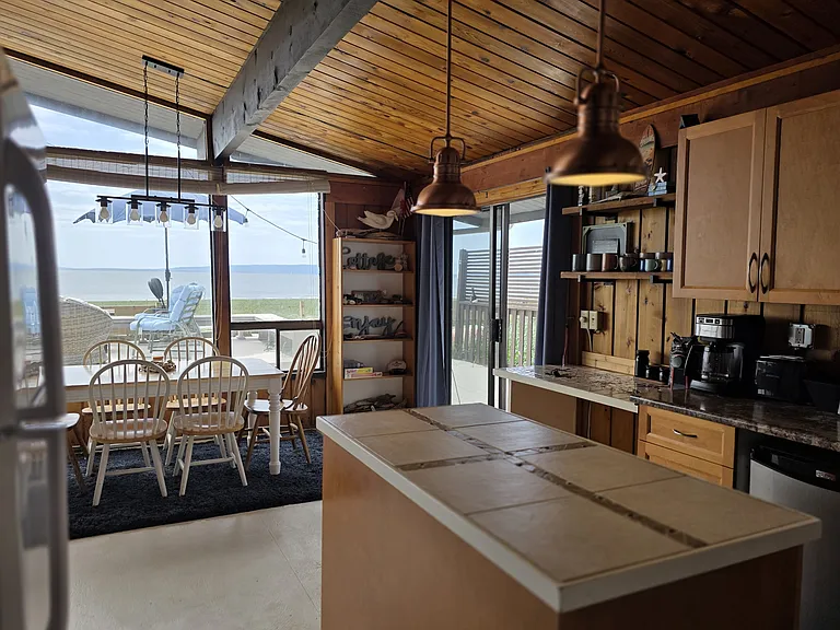 1563 Edwards Dr — Photo 12