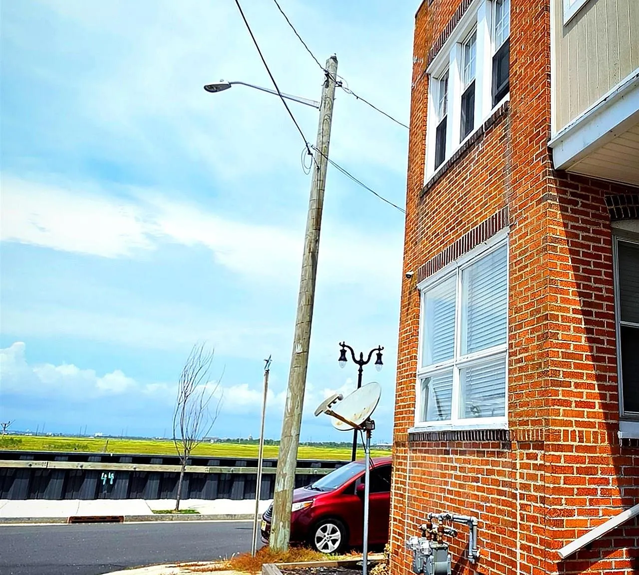 2 bed, 1.5 bath, $1,900 — Photo 4