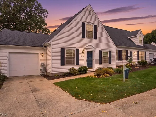 3414 E Prescott Cir, Cuyahoga Falls, OH 44223