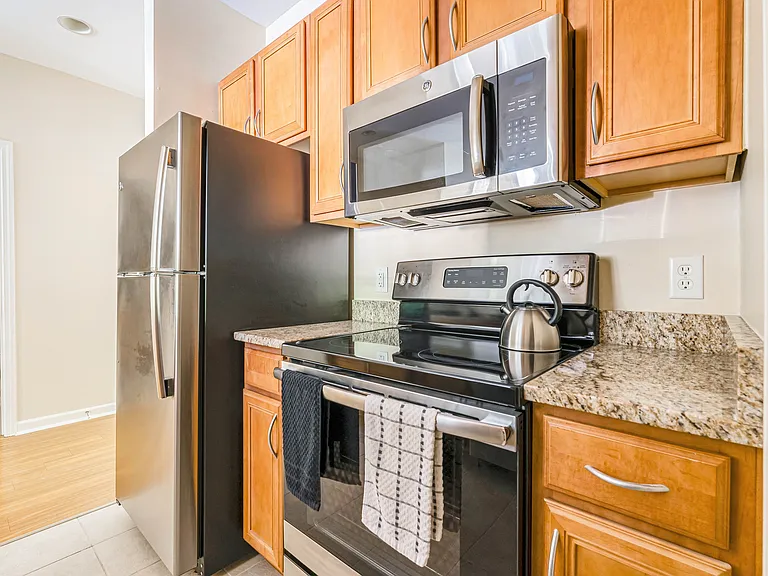 Residences at Highland Glen - 55+ Active Adult Community — Photo 26